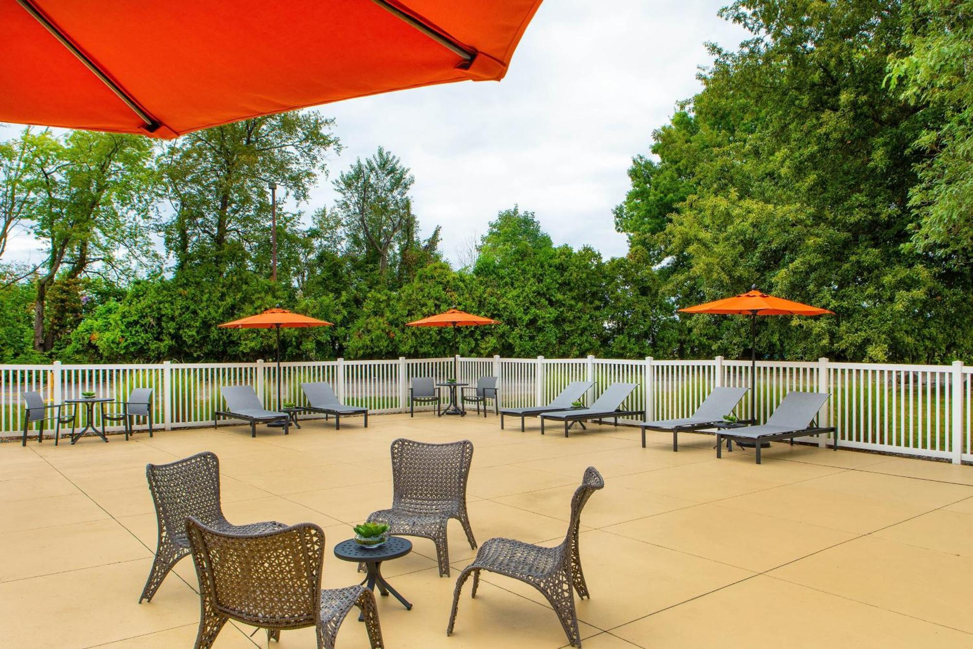 Four Points By Sheraton Kalamazoo Extérieur photo